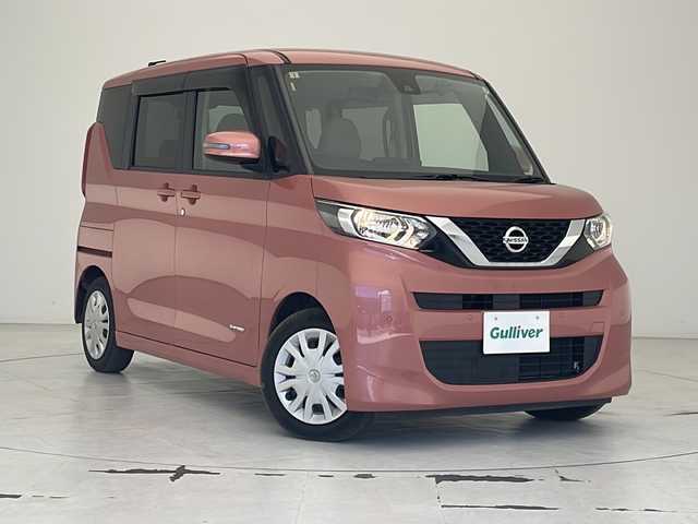 日産 ルークス X 沖縄県 2021(令3)年 6.2万km ブロッサムピンク 純正7インチナビCN-E330D/（AM、FM、CD、SD、BT、ワンセグTV）/・レーンアシスト/・衝突軽減ブレーキ/・標識認識機能/・クリアランスソナー/・先行車発進お知らせ/・ふらつき警報/片側パワースライドドア/前後ドライブレコーダー/全周囲カメラ/アイドリングストップ/純正フロアマット/プッシュスタート/オートエアコン/ベンチシート/ステアリングスイッチ/スマートキー
