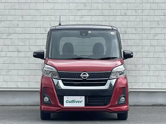 日産 デイズ ルークス ハイウェイスターX 岩手県 2018(平30)年 5万km スパークリングレッド/ブラック 禁煙車/4WD/全方位カメラ/2列目サンシェード/運転席シートヒーター/片側パワースライドドア/純正ナビ/→ワンセグTV/Bluetooth/CD/DVD/FM/AM/バックカメラ/ステアリングスイッチ（ナビ連動）/衝突軽減システム/前後コーナーセンサー/横滑り防止装置/レーンキープアシスト/オートライト/HIDヘッドライト/オートハイビーム/フォグライト/〇プッシュスタート/〇電動格納ミラー/〇ウィンカーミラー/〇ドアバイザー/〇フロアマット/ETC/冬タイヤホイール車載/スペアキー