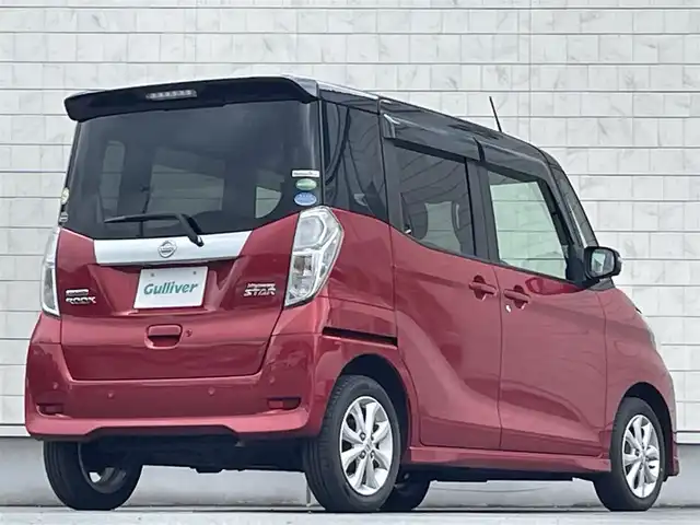 日産 デイズ ルークス ハイウェイスターX 岩手県 2018(平30)年 5万km スパークリングレッド/ブラック 禁煙車/4WD/全方位カメラ/2列目サンシェード/運転席シートヒーター/片側パワースライドドア/純正ナビ/→ワンセグTV/Bluetooth/CD/DVD/FM/AM/バックカメラ/ステアリングスイッチ（ナビ連動）/衝突軽減システム/前後コーナーセンサー/横滑り防止装置/レーンキープアシスト/オートライト/HIDヘッドライト/オートハイビーム/フォグライト/〇プッシュスタート/〇電動格納ミラー/〇ウィンカーミラー/〇ドアバイザー/〇フロアマット/ETC/冬タイヤホイール車載/スペアキー