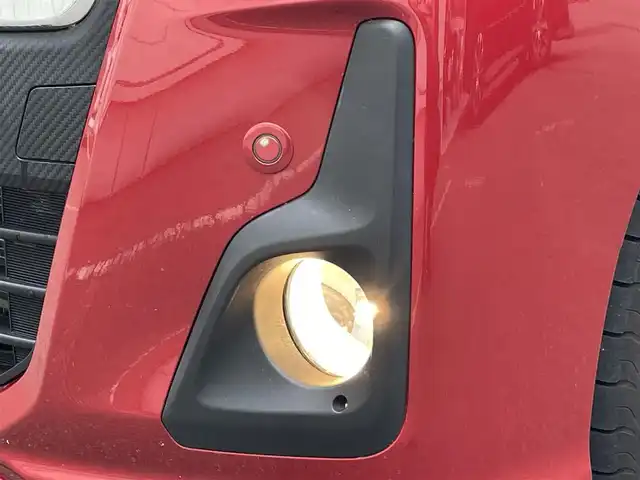 日産 デイズ ルークス ハイウェイスターX 岩手県 2018(平30)年 5万km スパークリングレッド/ブラック 禁煙車/4WD/全方位カメラ/2列目サンシェード/運転席シートヒーター/片側パワースライドドア/純正ナビ/→ワンセグTV/Bluetooth/CD/DVD/FM/AM/バックカメラ/ステアリングスイッチ（ナビ連動）/衝突軽減システム/前後コーナーセンサー/横滑り防止装置/レーンキープアシスト/オートライト/HIDヘッドライト/オートハイビーム/フォグライト/〇プッシュスタート/〇電動格納ミラー/〇ウィンカーミラー/〇ドアバイザー/〇フロアマット/ETC/冬タイヤホイール車載/スペアキー