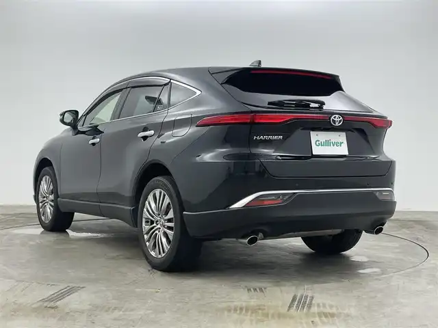 トヨタ ハリアー Z レザーパッケージ 岡山県 2020(令2)年 4.9万km プレシャスブラックパール パノラミックビューモニター/JBLプレミアムサウンド/純正12.3インチディスプレイオーディオ/【Bluetooth/フルセグTV/ナビ/Carplay】/セーフティーセンス/　・プリクラッシュセーフティ/　・レーダークルーズコントロール/　・レーントレーシングアシスト/　・ロードサインアシスト/TVキャンセラー/ビルトインETC2.0/デジタルインナーミラー/ブラインドスポットモニター/ステアリングヒーター/前席シートヒーター/前席エアシート/前席パワーシート/運転席シートメモリー/レザーシート/LEDヘッドライト＆LEDフォグランプ/純正フロアマット/コーナーセンサー（前後）/オートブレーキホールド/ISOFIX/新車保証書/スペアキー×１