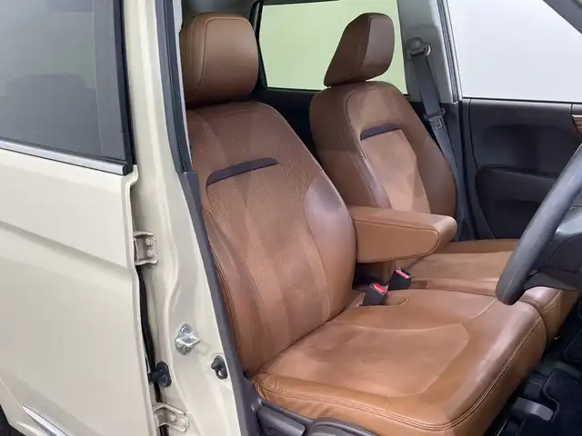ホンダ Ｎ ＯＮＥ セレクト 栃木県 2018(平30)年 5.3万km プレミアムアイボリーパール2トーン 純正ナビ(VXM-184VFi)/(フルセグTV・Bluetooth・CD・DVD・USB)/バックカメラ/ETC/アイドリングストップ/スタッドレスアルミセット積込/ドアバイザー/オートライト/ハーフレザーシート/前席シートヒーター/チップアップシート/ベンチシート/スマートキー/スペアキー/プッシュスタート/取扱説明書/保証書