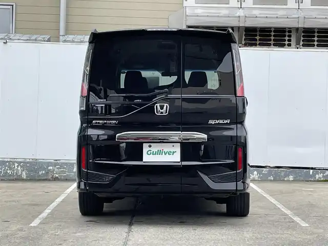 ホンダ ステップワゴン スパーダ ホンダセンシング 青森県 2018(平30)年 5.7万km プレミアムスパークルブラックパール AIS4.5点/ワンオーナー/４WD/純正Gathersナビ/AM/FM/CD/DVD/フルセグ/Bluetooth/USB/SD/Apple car play/寒冷地仕様/純正エンジンスターター/ステアリングスイッチ/ホンダセンシング/・衝突軽減ブレーキシステム/・誤発進抑制機能/・歩行者事故低減ステアリング/・アダプティブ・クルーズ・コントロール/・先行車発進お知らせ機能/・オートハイビーム/シートヒーター/両側パワースライドドア/バックカメラ/ビルトインETC/スペアキー/LEDヘッドライト/純正フロアマット/純正AW冬タイヤ車載/取扱説明書/保証書
