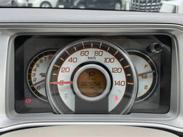 ホンダ ライフ G 静岡県 2012(平24)年 7万km アラバスターシルバーメタリック ディスプレイオーディオ/Ｂカメラ　/社外ドラレコ　/ＡＢＳ　/電動格納ドアミラー　/ヘッドライトレベライザー　　/ドアバイザー　/フロアマット　/スマートキー  /スペアキー  /保証書　/取説