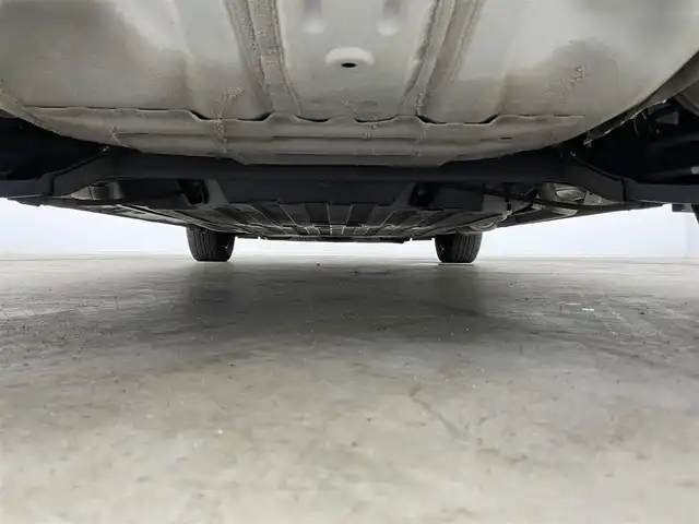 ホンダ フィット ハイブリット F 千葉県 2018(平30)年 7.5万km タフタホワイトⅢ ホンダセンシング/・衝突軽減ブレーキ/・誤発進抑制機能/・歩行者事故低減ステアリング/・路外逸脱抑制機能/・アダプティブ・クルーズ・コントロール/・車線維持支援システム/・先行車発進お知らせ機能/・標識認識機能/純正7インチメモリーナビ/・CD/DVD再生/・Bluetooth接続/プッシュスタート/スマートキー/ドアバイザー/ヘッドライトレベライザー/純正フロアマット/ドアバイザー