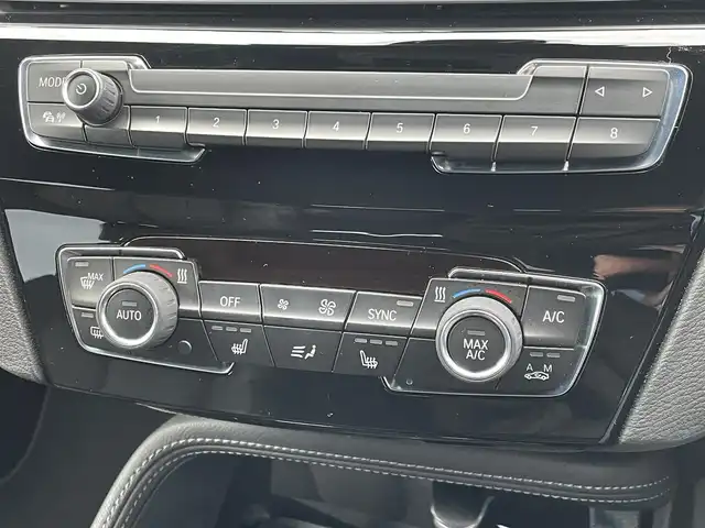 ＢＭＷ Ｘ２ xDrive20i MスポーツX 東京都 2019(令1)年 4.7万km アルピンホワイトⅢ 黒革シート/純正ナビ/USB/BTオーディオ/Bカメラ/インテリジェントセーフティ/パワーバックドア/ブラックキドニーグリル/ETC/パーキングセンサー/ACC/レーンキープ/シートヒーター