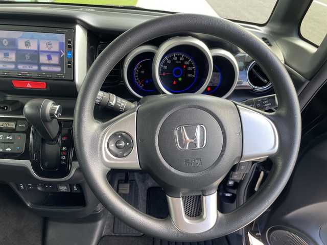 ホンダ Ｎ ＢＯＸ カスタム SSブラックSパッケージ 愛知県 2016(平28)年 3.6万km クリスタルブラックパール 純正ナビ/両側パワースライドドア/シートヒーター/バックカメラ/純正アルミホイール/LEDヘッドライト/CD DVD/Bluetooth/ステアリングスイッチ/スマートキー/プッシュスタート