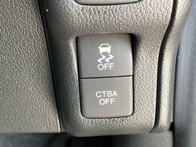 ホンダ Ｎ ＢＯＸ カスタム SSブラックSパッケージ 愛知県 2016(平28)年 3.6万km クリスタルブラックパール 純正ナビ/両側パワースライドドア/シートヒーター/バックカメラ/純正アルミホイール/LEDヘッドライト/CD DVD/Bluetooth/ステアリングスイッチ/スマートキー/プッシュスタート