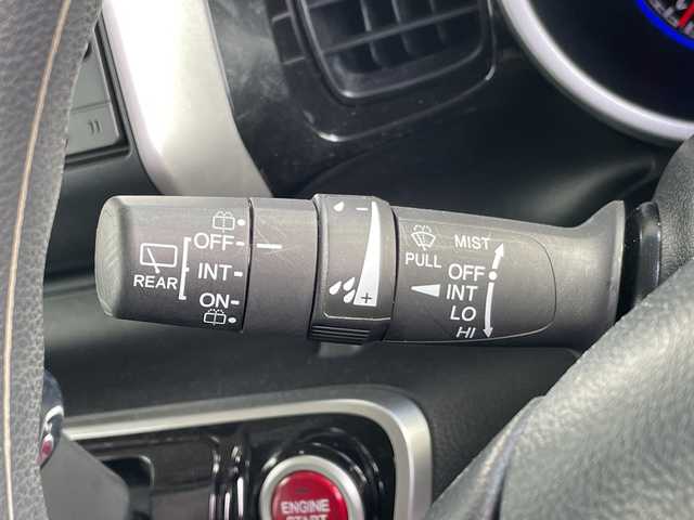 ホンダ Ｎ ＢＯＸ カスタム SSブラックSパッケージ 愛知県 2016(平28)年 3.6万km クリスタルブラックパール 純正ナビ/両側パワースライドドア/シートヒーター/バックカメラ/純正アルミホイール/LEDヘッドライト/CD DVD/Bluetooth/ステアリングスイッチ/スマートキー/プッシュスタート