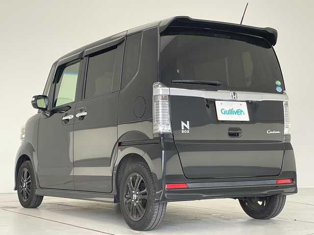 ホンダ Ｎ ＢＯＸ カスタム SSブラックSパッケージ 愛知県 2016(平28)年 3.6万km クリスタルブラックパール 純正ナビ/両側パワースライドドア/シートヒーター/バックカメラ/純正アルミホイール/LEDヘッドライト/CD DVD/Bluetooth/ステアリングスイッチ/スマートキー/プッシュスタート