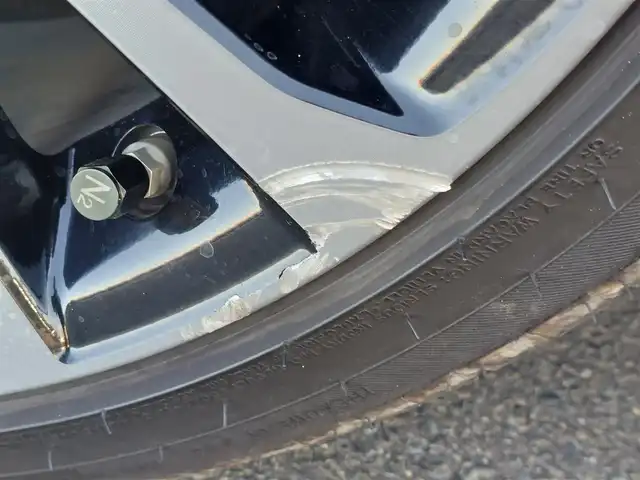 トヨタ カムリ WSレザーパッケージ 東京都 2018(平30)年 4.1万km プラチナホワイトパールマイカ TRDエアロ/JBLサウンドシステム/ヘッドアップディスプレイ/純正メーカーナビ/バックカメラ/ビルトインETC2.0/電動バックドア/パワーシート/シートヒーター/パドルシフト/LEDヘッドライト/スマートキー/Toyota Safety Sense/・プリクラッシュセーフティ/・レーンディパーチャーアラート/・オートマチックハイビーム/・レーダークルーズコントロール