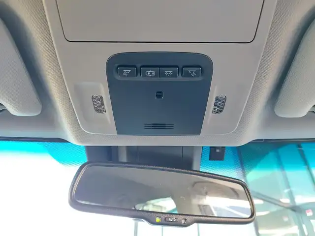 トヨタ カムリ WSレザーパッケージ 東京都 2018(平30)年 4.1万km プラチナホワイトパールマイカ TRDエアロ/JBLサウンドシステム/ヘッドアップディスプレイ/純正メーカーナビ/バックカメラ/ビルトインETC2.0/電動バックドア/パワーシート/シートヒーター/パドルシフト/LEDヘッドライト/スマートキー/Toyota Safety Sense/・プリクラッシュセーフティ/・レーンディパーチャーアラート/・オートマチックハイビーム/・レーダークルーズコントロール