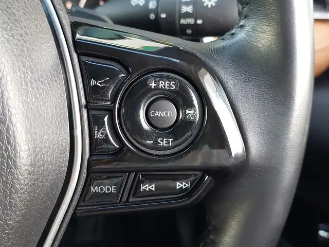 トヨタ カムリ WSレザーパッケージ 東京都 2018(平30)年 4.1万km プラチナホワイトパールマイカ TRDエアロ/JBLサウンドシステム/ヘッドアップディスプレイ/純正メーカーナビ/バックカメラ/ビルトインETC2.0/電動バックドア/パワーシート/シートヒーター/パドルシフト/LEDヘッドライト/スマートキー/Toyota Safety Sense/・プリクラッシュセーフティ/・レーンディパーチャーアラート/・オートマチックハイビーム/・レーダークルーズコントロール