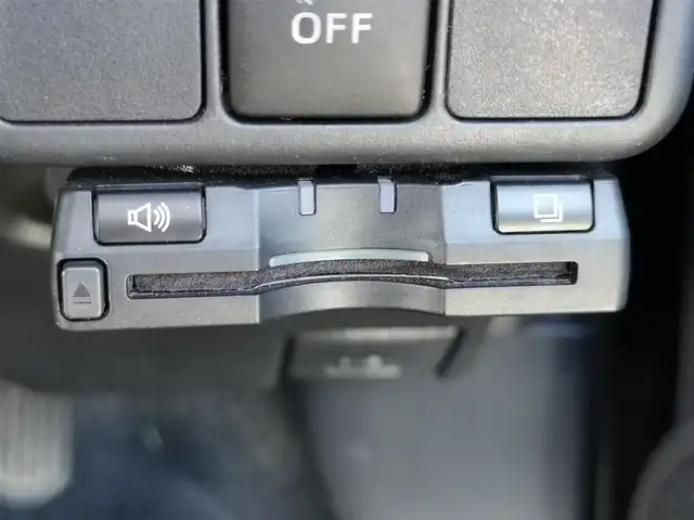 トヨタ アクア S 茨城県 2014(平26)年 3.2万km ディープアメジストマイカメタリック 純正ナビゲーション/ワンセグＴＶ/ＣＤ　ＤＶＤ/ＳＤ/ＡＵＸ/Ｂｌｕｅｔｏｏｔｈ/バックカメラ/ＥＴＣ/プッシュスタート/スマートキー/純正フロアマット/ドアバイザー/車両接近通報装置/取扱説明書/保証書/記録簿