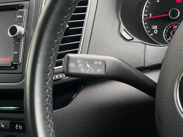 フォルクスワーゲン シャラン TDI ハイライン 山梨県 2020(令2)年 3.4万km アトランティックブルーM ディーゼルターボ/純正SDナビ/(DVD/フルセグTV/Bluetooth/USB/MSV)/両側パワースライドドア/バックカメラ/ハーフレザーシート/セーフティパッケージ/・レーンキープアシスト/・ブラインドスポットディテクション/・リアトラフィックアラート/衝突軽減ブレーキ/パワーバックドア/ブラインドスポットモニター/レーダークルーズコントロール/スマートキー/HIDヘッドライト/ETC/前席シートヒーター/パドルシフト/横滑り防止機能/純正16インチアルミホイール/カーテンエアバック