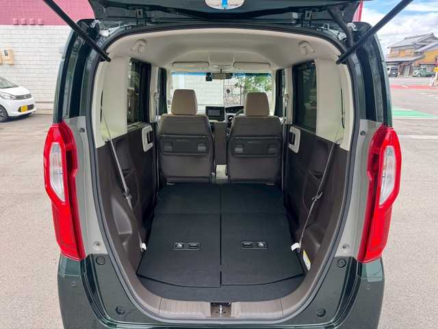 ホンダ Ｎ ＢＯＸ L 三重県 2023(令5)年 1.8万km ブリティッシュグリーンP ワンオーナー/ホンダセンシング/ギャザーズディスプレイオーデイオ(WX-211C)/バックカメラ/ドライブレコーダー/Wシートヒーター/LEDヘッドライト/パワースライドドア/レーダークルーズコントロール/ETC/スマートキー×2/ブレーキホールド/電動パーキングブレーキ/クリアランスソナー/純正フロアマット
