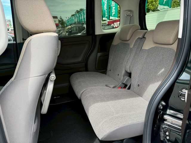 ホンダ Ｎ ＢＯＸ L 三重県 2023(令5)年 1.8万km ブリティッシュグリーンP ワンオーナー/ホンダセンシング/ギャザーズディスプレイオーデイオ(WX-211C)/バックカメラ/ドライブレコーダー/Wシートヒーター/LEDヘッドライト/パワースライドドア/レーダークルーズコントロール/ETC/スマートキー×2/ブレーキホールド/電動パーキングブレーキ/クリアランスソナー/純正フロアマット