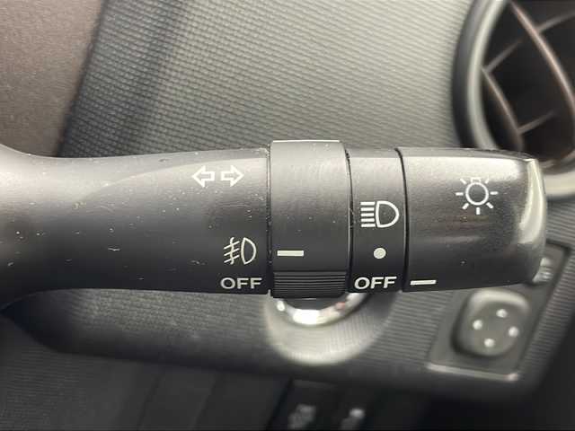 トヨタ ポルテ F 千葉県 2016(平28)年 4.8万km クリームベージュ 純正メモリナビ/（FM/AM/CD/DVD/Bluetooth）/純正キセノンヘッドライト/フォグライト/ビルトインETC/片側パワースライドドア/横滑り防止機能/車線逸脱警報/衝突軽減ブレーキ/アイドリングストップ/純正フロアマット/プッシュエンジンスタート/電動格納ミラー/純正サイドバイザー