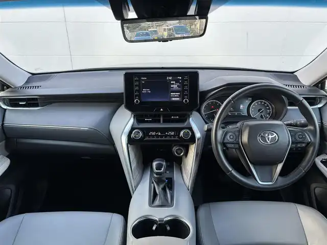 トヨタ ハリアー G 茨城県 2020(令2)年 1.2万km スレートグレーメタリック 純正ディスプレイオーディオ/　(AM/FM/Bluetooth/Miracast)/ブラインドスポットモニター/パーキングサポート/デジタルインナーミラー/トヨタタセーフティセンス/  プリクラッシュセーフティ/  レーントレーシングアシスト/  オートマチックハイビーム/  レーダークルーズコントロール/バックカメラ/パワーシート/パワーバックドア/LEDヘッドランプ