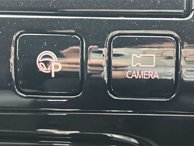 日産 セレナ ハイウェイスター Vセレクション 京都府 2018(平30)年 3.7万km ダイヤモンドブラック 純正９インチナビ　アラウンドビューモニター　両側パワースライドドア　クルーズコントロール　ドライブレコーダー　ＬＥＤヘッドライト　コーナーセンサー　ＥＴＣ　スマートキー
