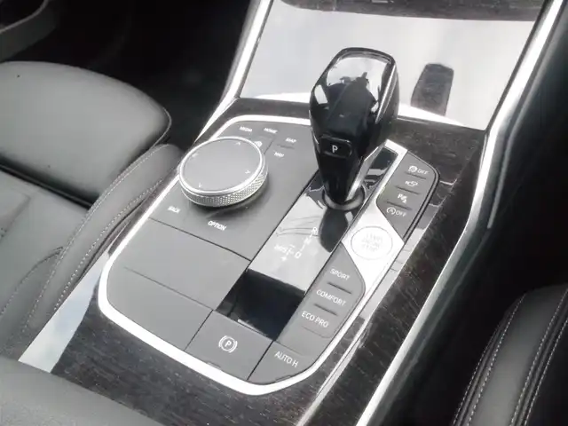 ＢＭＷ ＢＭＷ ３２０ｄ xDrive Mスポーツ 岩手県 2021(令3)年 4.3万km アルピンホワイトⅢ ハイラインパッケージ/インテリセーフ/LDW/LCW/アクティブクルーズ/純正HDDナビ/全方位カメラ/コンフォートアクセス/パークディスタンスコントロール/前後ドラレコ/ミラーETC/黒革シート/パワーシート/シートヒーター/パワートランク/LEDライト