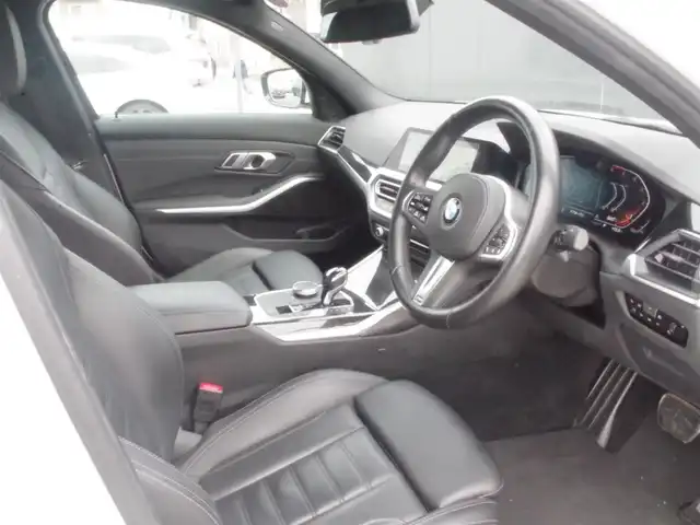 ＢＭＷ ＢＭＷ ３２０ｄ xDrive Mスポーツ 岩手県 2021(令3)年 4.3万km アルピンホワイトⅢ ハイラインパッケージ/インテリセーフ/LDW/LCW/アクティブクルーズ/純正HDDナビ/全方位カメラ/コンフォートアクセス/パークディスタンスコントロール/前後ドラレコ/ミラーETC/黒革シート/パワーシート/シートヒーター/パワートランク/LEDライト