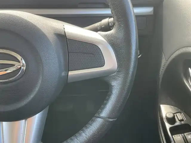 ダイハツ タント カスタム RS トップED SA 長崎県 2014(平26)年 9.6万km ブラックマイカメタリック (株)IDOMが運営する【じしゃロン長崎店】の自社ローン専用車両になりますこちらは現金またはオートローンご利用時の価格です。自社ローンご希望の方は別途その旨お申付け下さい/ナビ　/バックカメラ　/両側パワースライドドア　/ハーフレザーシート　/ＬＥＤヘッドライト　/オートライト　/フォグランプ　/電格ミラー　/衝突被害軽減ブレーキ　/Ｂｌｕｅｔｏｏｔｈ　/フルセグ