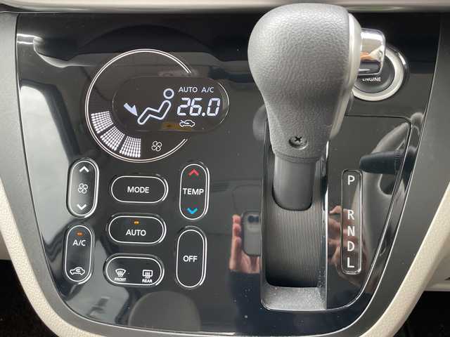 三菱 ｅＫスペース G スタイルエディション 大阪府 2016(平28)年 2.3万km シルキーホワイト 社外ナビ　ECLIPSEナビ/・フルセグTV/CD/DVD/ラジオ/主要装備/・アイドリングストップ/・衝突被害軽減ブレーキシステム/・横滑り防止装置/・両側パワースライドドア/・D席シートヒーター/・ベンチシート/・ヘッドライトレベライザー/・手動防眩ルームミラー/・ハロゲンヘッドライト/・純正フロアマット/・純正AW/・ドライブレコーダー/・ETC