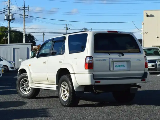 トヨタ ハイラックス サーフ SSR－X ホワイトプレミアム 栃木県 2002(平14)年 10.4万km 白Ⅱ ワンオーナー/ディーラー点検記録簿/[H17.19.27.29.31.R3.5.7]/パートタイム4WD/純正オーディオ/[AM/FM/CD]/ABS/パワーバックドアリアウィンドゥ/100V電源/ツイータースピーカー/フラットシート/ドアバイザー/純正マット/純正アルミホイール[265/70/16]×4/取扱説明書/保証書