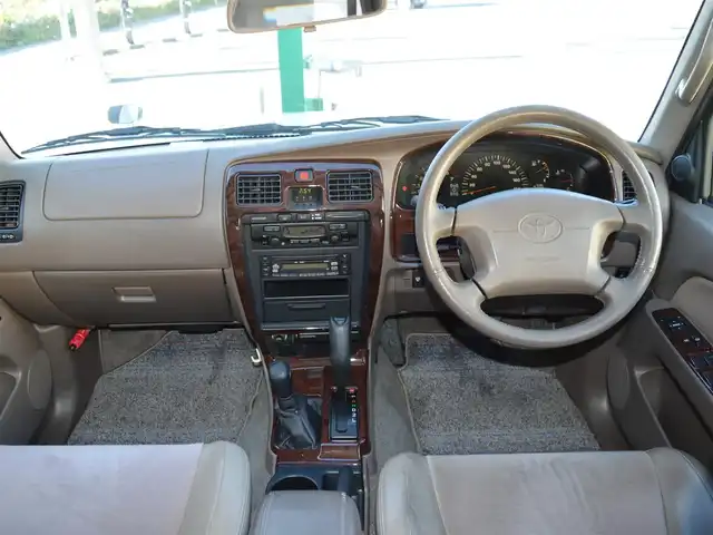 トヨタ ハイラックス サーフ SSR－X ホワイトプレミアム 栃木県 2002(平14)年 10.4万km 白Ⅱ ワンオーナー/ディーラー点検記録簿/[H17.19.27.29.31.R3.5.7]/パートタイム4WD/純正オーディオ/[AM/FM/CD]/ABS/パワーバックドアリアウィンドゥ/100V電源/ツイータースピーカー/フラットシート/ドアバイザー/純正マット/純正アルミホイール[265/70/16]×4/取扱説明書/保証書