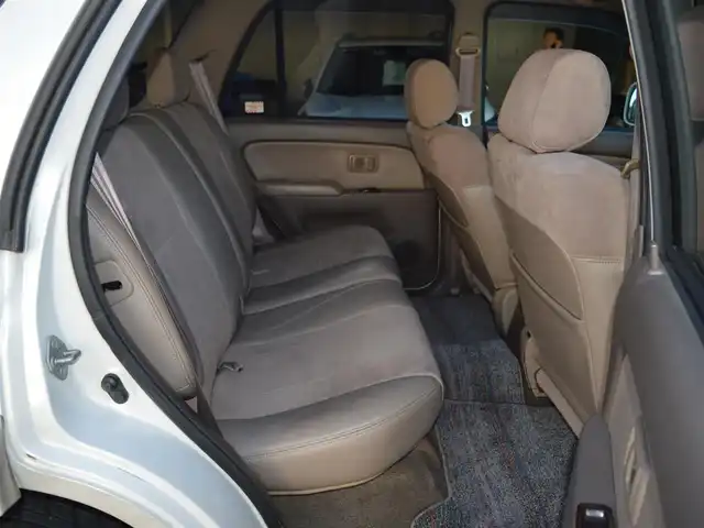 トヨタ ハイラックス サーフ SSR－X ホワイトプレミアム 栃木県 2002(平14)年 10.4万km 白Ⅱ ワンオーナー/ディーラー点検記録簿/[H17.19.27.29.31.R3.5.7]/パートタイム4WD/純正オーディオ/[AM/FM/CD]/ABS/パワーバックドアリアウィンドゥ/100V電源/ツイータースピーカー/フラットシート/ドアバイザー/純正マット/純正アルミホイール[265/70/16]×4/取扱説明書/保証書