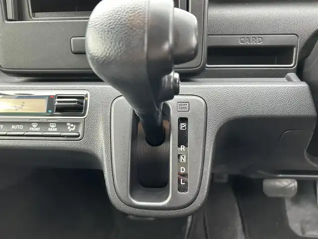 スズキ ワゴンＲ HYBRID FX 福岡県 2019(令1)年 2万km リフレクティブオレンジM アイドリングストップ/運転席シートヒーター/純正フロアマット/ハロゲンヘッドライト/CDチェンジャー/AUX/BT/ベンチシート/横滑り防止