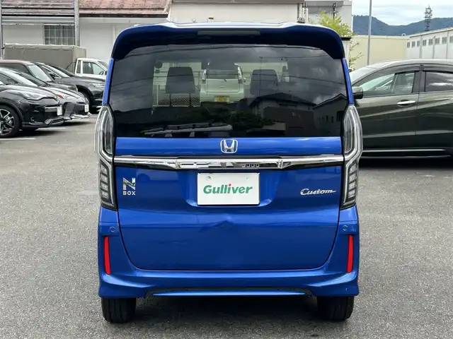 ホンダ Ｎ ＢＯＸ カスタム G L ターボ ホンダセンシング 奈良県 2018(平30)年 5.6万km ブリリアントスポーティブルーメタリック2トーン 純正メーカーナビ/ハーフレザー/追従式クルコン/両側パワスラ/フルセグTV/ドラレコ/ETC/Bluetooth/純正フロアマット/純正アルミ/オートライト（LED）/USB付/バックカメラ/記録簿/取扱説明書/保証書