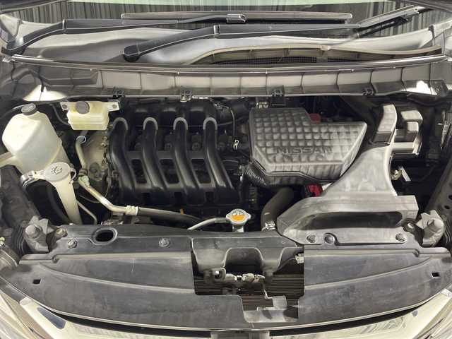 日産 セレナ ハイウェイスター プロパイロットED 神奈川県 2017(平29)年 7万km ダイヤモンドブラック 純正9型SDナビゲーション【MM516D-L】/純正フリップダウンモニター/フルセグ　Bluetooth　CD DVDブルーレイ対応 SD　AUX/両側電動スライドドア/プロパイロット/レーダークルーズコントロール/エマージェンシーブレーキ/LDW車線逸脱警報/踏み間違い防止アシスト/進入禁止標識検知/フロントバックソナー/車線逸脱防止支援システム/アイドリングストップ/革巻きステアリング/ステアリングスイッチ/2列目パーソナルテーブル/電動パーキングブレーキ/オートブレーキホールド/社外ETC/ECOモード/プッシュスタート/インテリジェントキー/純正16インチアルミホイール/オートライト/フロントフォグ/純正サイド/リアスポイラー