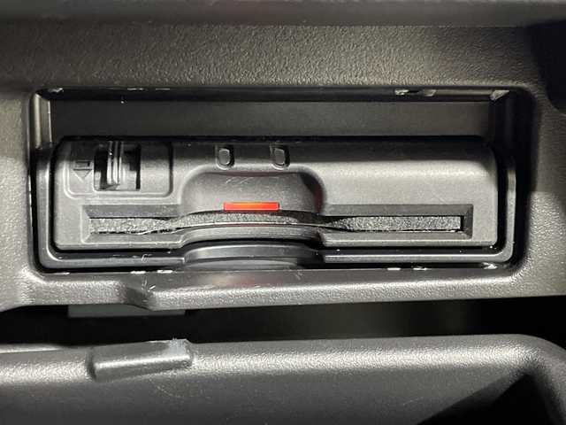 日産 セレナ ハイウェイスター プロパイロットED 神奈川県 2017(平29)年 7万km ダイヤモンドブラック 純正9型SDナビゲーション【MM516D-L】/純正フリップダウンモニター/フルセグ　Bluetooth　CD DVDブルーレイ対応 SD　AUX/両側電動スライドドア/プロパイロット/レーダークルーズコントロール/エマージェンシーブレーキ/LDW車線逸脱警報/踏み間違い防止アシスト/進入禁止標識検知/フロントバックソナー/車線逸脱防止支援システム/アイドリングストップ/革巻きステアリング/ステアリングスイッチ/2列目パーソナルテーブル/電動パーキングブレーキ/オートブレーキホールド/社外ETC/ECOモード/プッシュスタート/インテリジェントキー/純正16インチアルミホイール/オートライト/フロントフォグ/純正サイド/リアスポイラー