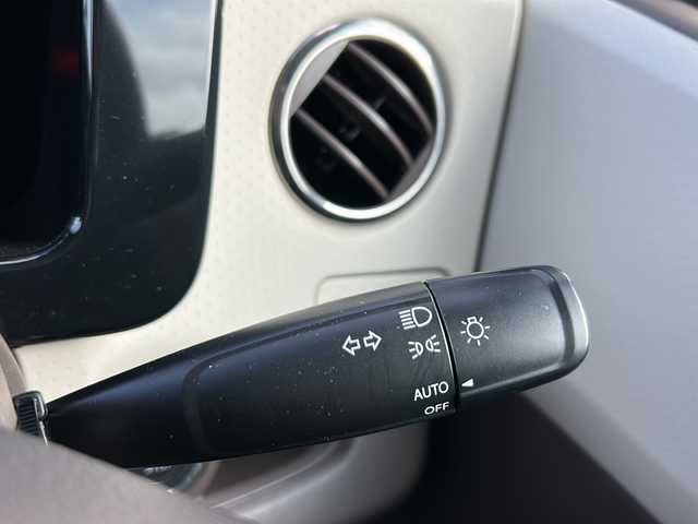 日産 モコ ドルチェX 岐阜県 2015(平27)年 5.2万km モコピーチ 登録時走行距離51919km/純正ＳＤナビ/フルセグＴＶ/ドルチェ専用シート/純正フロアマット/純正アルミホイール/ベンチシート/フルフラットシート/オートエアコン/プッシュスタート/スマートキー/ドアバイザー/ＵＳＢ/ABS/横滑り防止装置/レーンキープアシスト/盗難防止装置/オートライト/LEDヘッドライト/エアバッグ