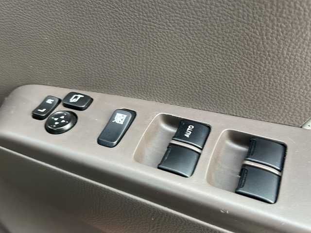 日産 モコ ドルチェX 岐阜県 2015(平27)年 5.2万km モコピーチ 登録時走行距離51919km/純正ＳＤナビ/フルセグＴＶ/ドルチェ専用シート/純正フロアマット/純正アルミホイール/ベンチシート/フルフラットシート/オートエアコン/プッシュスタート/スマートキー/ドアバイザー/ＵＳＢ/ABS/横滑り防止装置/レーンキープアシスト/盗難防止装置/オートライト/LEDヘッドライト/エアバッグ