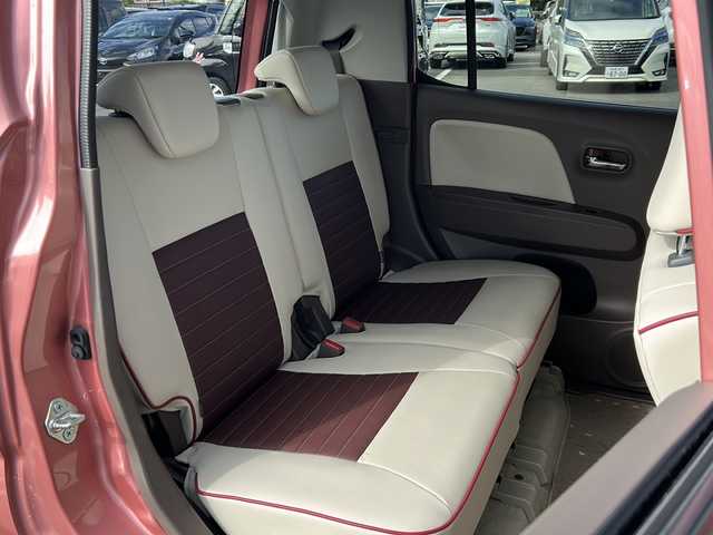 日産 モコ ドルチェX 岐阜県 2015(平27)年 5.2万km モコピーチ 登録時走行距離51919km/純正ＳＤナビ/フルセグＴＶ/ドルチェ専用シート/純正フロアマット/純正アルミホイール/ベンチシート/フルフラットシート/オートエアコン/プッシュスタート/スマートキー/ドアバイザー/ＵＳＢ/ABS/横滑り防止装置/レーンキープアシスト/盗難防止装置/オートライト/LEDヘッドライト/エアバッグ