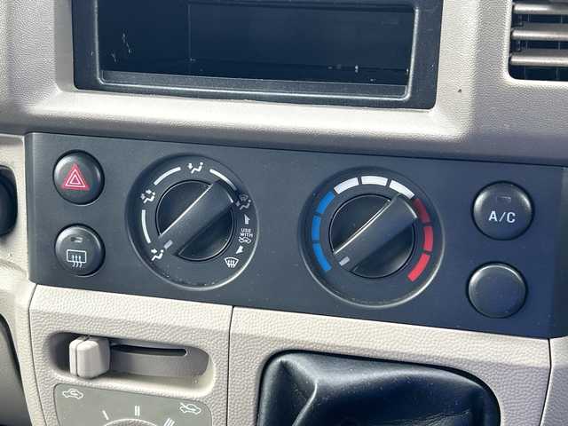 スズキ エブリイ PC 千葉県 2013(平25)年 4.3万km ブルーイッシュブラックパール3 ４ＷＤ　５ＭＴ　ハイルーフ　ＥＴＣ　キーレス　セキュリティアラーム　リアプライバシーガラス　ラバーマット　ライトレベライザー　ＷＳＲＳ　ドアバイザー　ブルーイッシュブラックパール