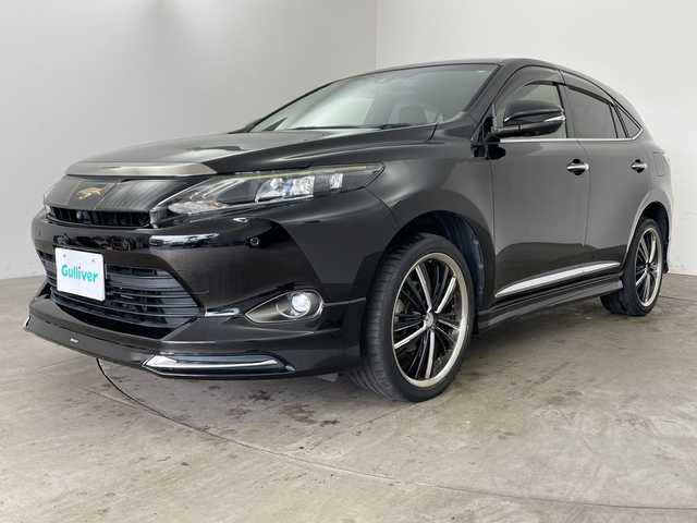 トヨタ ハリアー プレミアム アドバンスドP 兵庫県 2014(平26)年 9.2万km ブラック ・純正ナビ（CD/DVD/BT/TV）/・JBLサウンドシステム/・モデリスタエアロ/・置くだけ充電/・アラウンドビューモニター/・プリクラッシュセーフティ/・レーンディパーチャーアラート/・レーダークルーズコントロール/・オートマチックハイビーム/・クリアランスソナー/・パワーバックドア/・パワーシート/・ハーフレザーシート/・社外20インチAW/・ビルトインETC/・社外前後ドライブレコーダー/・LEDヘッドライト/・プッシュスタート/・スマートキー/・スペアキー