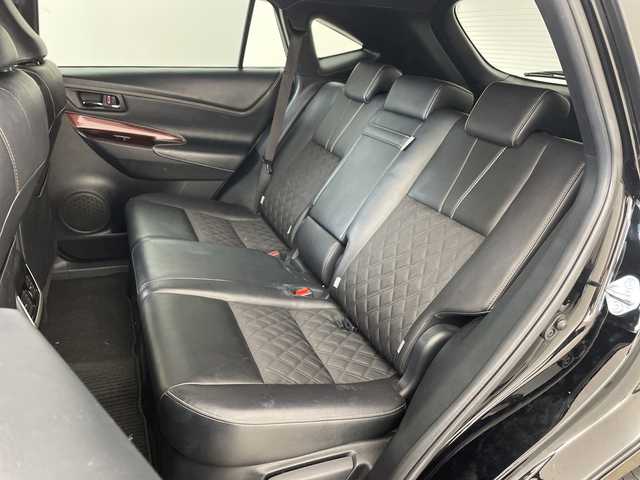 トヨタ ハリアー プレミアム アドバンスドP 兵庫県 2014(平26)年 9.2万km ブラック ・純正ナビ（CD/DVD/BT/TV）/・JBLサウンドシステム/・モデリスタエアロ/・置くだけ充電/・アラウンドビューモニター/・プリクラッシュセーフティ/・レーンディパーチャーアラート/・レーダークルーズコントロール/・オートマチックハイビーム/・クリアランスソナー/・パワーバックドア/・パワーシート/・ハーフレザーシート/・社外20インチAW/・ビルトインETC/・社外前後ドライブレコーダー/・LEDヘッドライト/・プッシュスタート/・スマートキー/・スペアキー