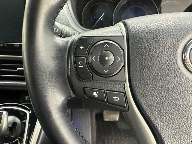 トヨタ エスクァイア ハイブリッド Gi 兵庫県 2018(平30)年 5.6万km スパークリングブラックパールクリスタルシャイン 純正メモリナビ(CD/DVD/Bluetooth/フルセグ/SD)/バックカメラ/両側パワースライドドア/社外エアロ/純正15インチアルミホイール/純正フロアマット/レザーシート/シートヒーター/クルーズコントロール/オートライト/オートマチックハイビーム/LEDヘッドライト/LEDフォグライト/ビルトインETC2.0