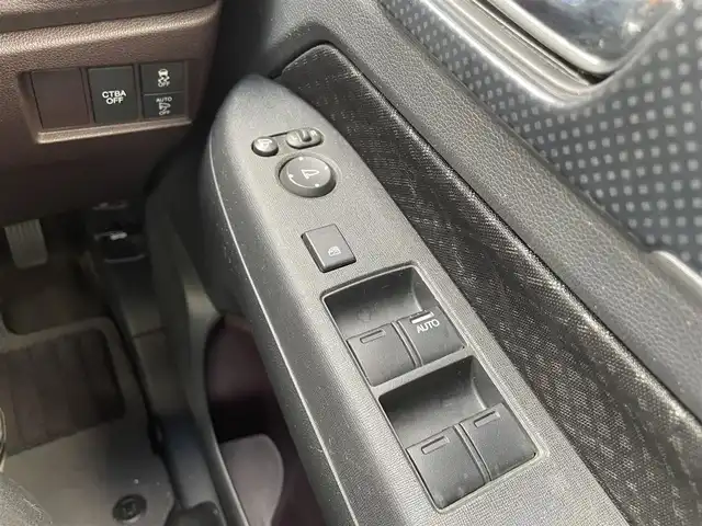 ホンダ Ｎ ＷＧＮ カスタム G Lパッケージ 熊本県 2015(平27)年 5.4万km ポリッシュドメタルメタリック 社外ナビ　BT/CD/DVD/SD/AM/FM/・フルセグ/・バックカメラ/シティブレーキシステム/横滑り抑制機能/エマージェンシーストップシグナル/後席シートベルト締め忘れ防止装置/クルーズコントロール/ETC/前方ドラレコ/革巻きステアリング/ステアリングスイッチ/プッシュスタート/・スマートキー/純正AW/純正フロアマット/純正ドアバイザー/電動格納ミラー/・ミラーウィンカー/ECONスイッチ