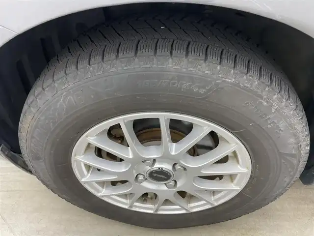 日産 ノート X DIG－S Vセレ +セーフ 岡山県 2015(平27)年 6.8万km ダークメタルグレー 純正7インチナビ/「BT/CD/DVD/フルセグTV/USB」/型番:MC315D-W/アラウンドビューモニター/LEDヘッドライト/オートライト/ＥＴＣ/衝突軽減ブレーキシステム/横滑り防止装置　/社外１４インチアルミ　/コーナーセンサー（前後）/スマートキー×1/プッシュスタート