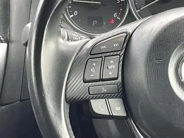 マツダ ＣＸ－５ XD プロアクティブ 山梨県 2014(平26)年 7.2万km チタニウムフラッシュマイカ (株)IDOMが運営する【じしゃロン甲府店】の自社ローン対象車両になります。こちらは現金ご利用時の価格です。/自社ローンご希望の方は別途その旨お申付け下さい。/【メーカーオプション】/・セーフティクルーズパッケージ/スマート・ブレーキ・サポート/レーダー・クルーズ・コントロール/スマート・シティ・ブレーキ・サポート［後退時］/ＡＴ誤発進抑制制御［後退時］/リアパーキングセンサー（センター／コーナー）/フロントフォグランプ（ハロゲン）/ドライバー・アテンション・アラート/純正SDナビ/・フルセグTV/DVD/BT接続/バックカメラ/ETC/スマートキーｘ２/純正フロアマット/純正17インチＡＷ