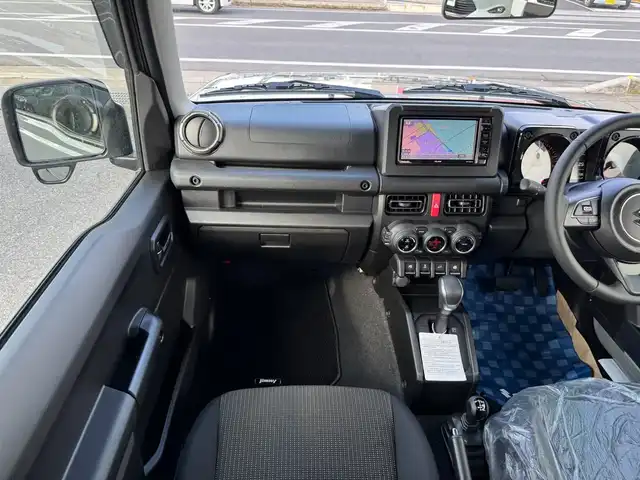 スズキ ジムニー XC 滋賀県 2025(令7)年 0.1万km未満 ミディアムグレー ワンオーナー/イクリプスフルセグナビ/　フルセグ Bluetooth CD DVD SDREC AM FM/バックカメラ/デュアルセンサーブレーキサポート/誤発進抑制機能/車線逸脱警報機能/ふらつき警報機能/ハイビームアシスト/先行車発進お知らせ機能/標識認識機能/エマージェンシーストップシグナル/オートライトシステム/ライト自動消灯システム/ヒーテッドドアミラー/純正LEDヘッドライト/TOYOオープンカントリーR/T/純正16インチアルミ/純正マッドフラップ/純正フロアマット/スマートキー×2/プッシュスタート/保証書/取説/