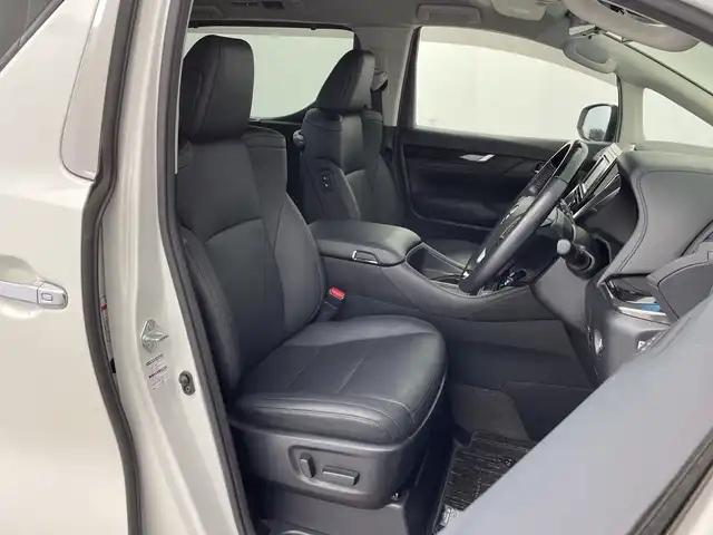 トヨタ アルファード S Cパッケージ 新潟県 2019(令1)年 4.8万km ホワイトパールクリスタルシャイン プリクラッシュセーフティ/レーダークルーズコントロール/レーンキープアシスト/ＢＳＭ/ディーラー7インチナビ（Bluetooth/CD/AUX/フルセグTV/SD）/バックカメラ/3眼LEDヘッドランプ/デジタルインナーミラー/D＋N席（シートセット/シートヒーター/シートベンチレーション）/パワーバックドア/純正AW(235/50/R18)/トヨタ製ドラレコ前後（ウルトラワイドLCD）/スペアキー１本