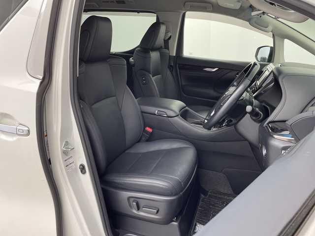 トヨタ アルファード S Cパッケージ 新潟県 2019(令1)年 4.8万km ホワイトパールクリスタルシャイン プリクラッシュセーフティ/レーダークルーズコントロール/レーンキープアシスト/ＢＳＭ/ディーラー7インチナビ（Bluetooth/CD/AUX/フルセグTV/SD）/バックカメラ/3眼LEDヘッドランプ/デジタルインナーミラー/D＋N席（シートセット/シートヒーター/シートベンチレーション）/パワーバックドア/純正AW(235/50/R18)/トヨタ製ドラレコ前後（ウルトラワイドLCD）/スペアキー１本