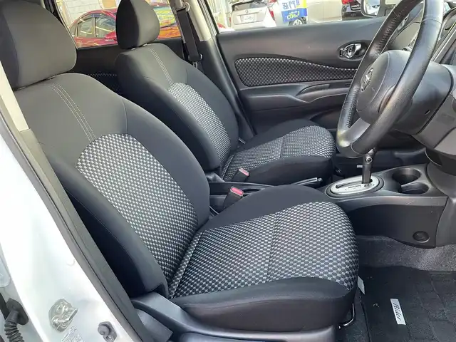 日産 ノート ライダー DIG－S 山口県 2013(平25)年 6.6万km ブリリアントホワイトパール (株)IDOMが運営する【じしゃロン宇部店】の自社ローン対象車両になります。こちらは現金ご利用時の価格です。自社ローンご希望の方は別途その旨お申付け下さい。/社外ナビ/フルセグTV/バックカメラ/スマートキー