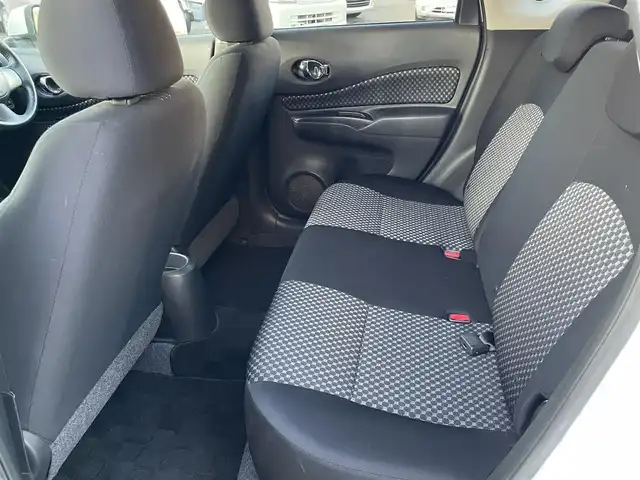 日産 ノート ライダー DIG－S 山口県 2013(平25)年 6.6万km ブリリアントホワイトパール (株)IDOMが運営する【じしゃロン宇部店】の自社ローン対象車両になります。こちらは現金ご利用時の価格です。自社ローンご希望の方は別途その旨お申付け下さい。/社外ナビ/フルセグTV/バックカメラ/スマートキー